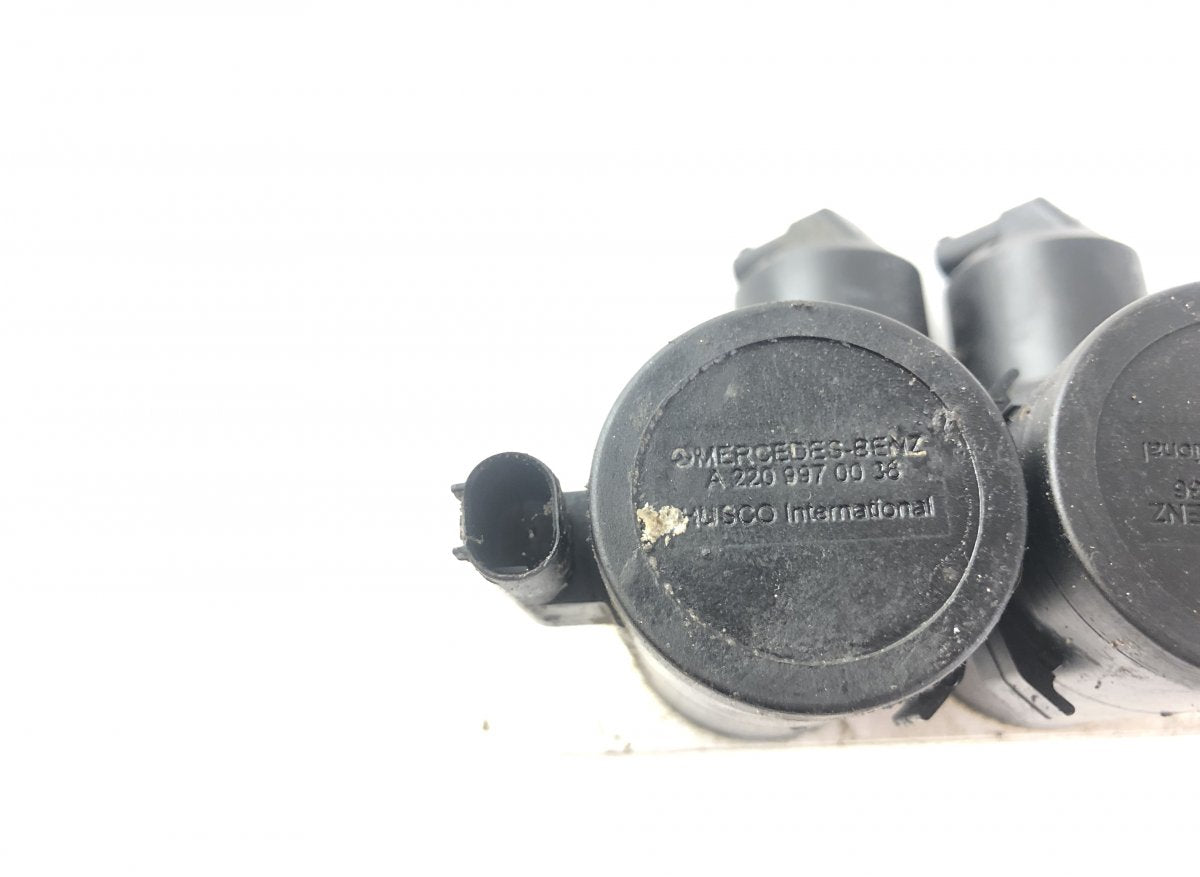 A2203200358 A2203201258 Air suspension / self-levelling suspension, other MERCEDES-BENZ SL-CLASS (R230) (2001-2012)