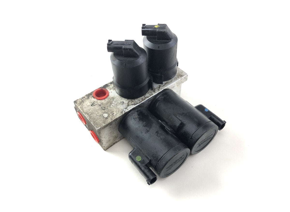 A2203200358 A2203201258 Air suspension / self-levelling suspension, other MERCEDES-BENZ SL-CLASS (R230) (2001-2012)