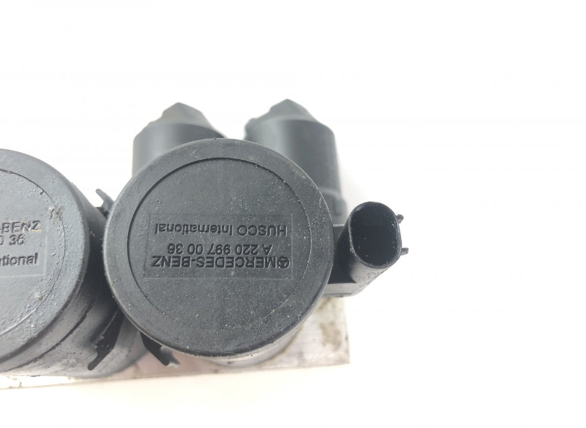 A2203200358 A2203201258 Air suspension / self-levelling suspension, other MERCEDES-BENZ SL-CLASS (R230) (2001-2012)