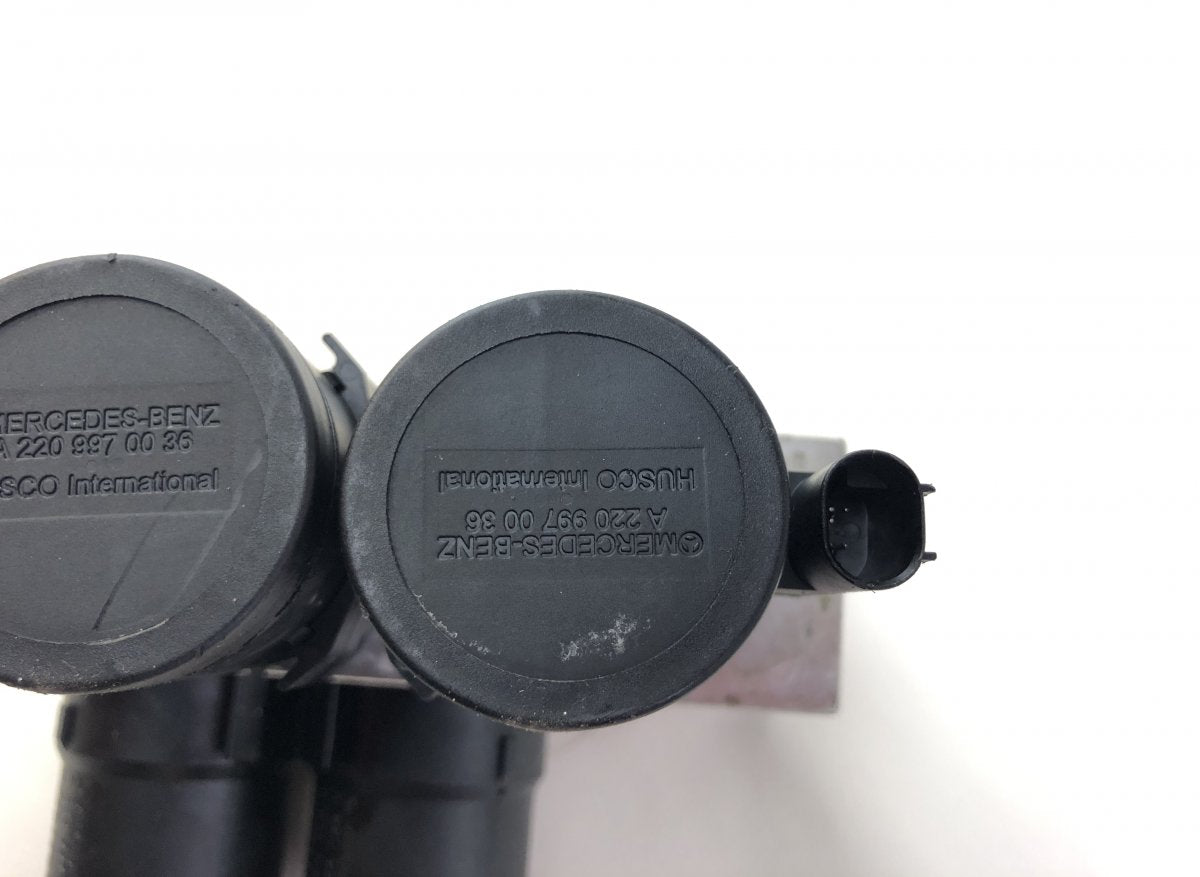 A2203200358 A2203201258 Air suspension / self-levelling suspension, other MERCEDES-BENZ SL-CLASS (R230) (2001-2012)