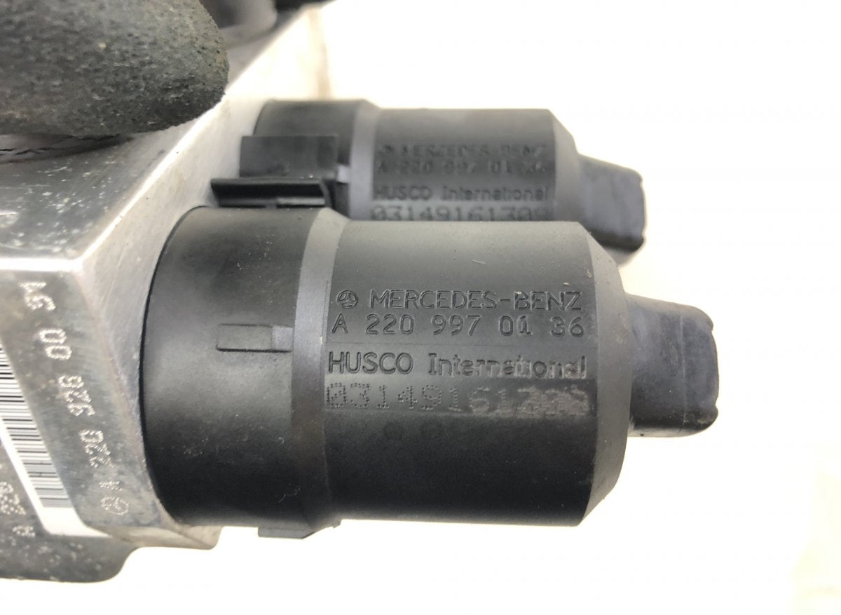 A2203200358 A2203201258 Air suspension / self-levelling suspension, other MERCEDES-BENZ SL-CLASS (R230) (2001-2012)