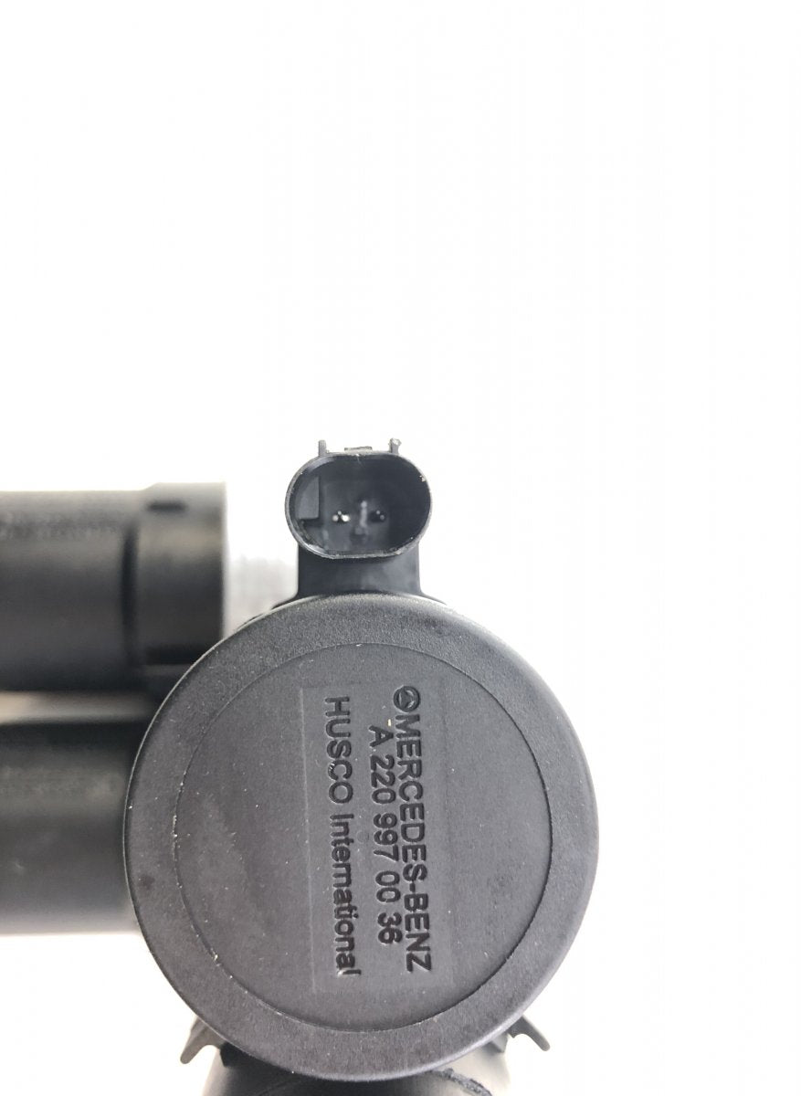 A2203200358 A2203201258 Air suspension / self-levelling suspension, other MERCEDES-BENZ SL-CLASS (R230) (2001-2012)