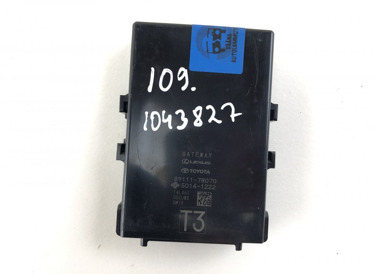 8911178070 Central gateway module LEXUS NX I (AZ10) (2014-2021)