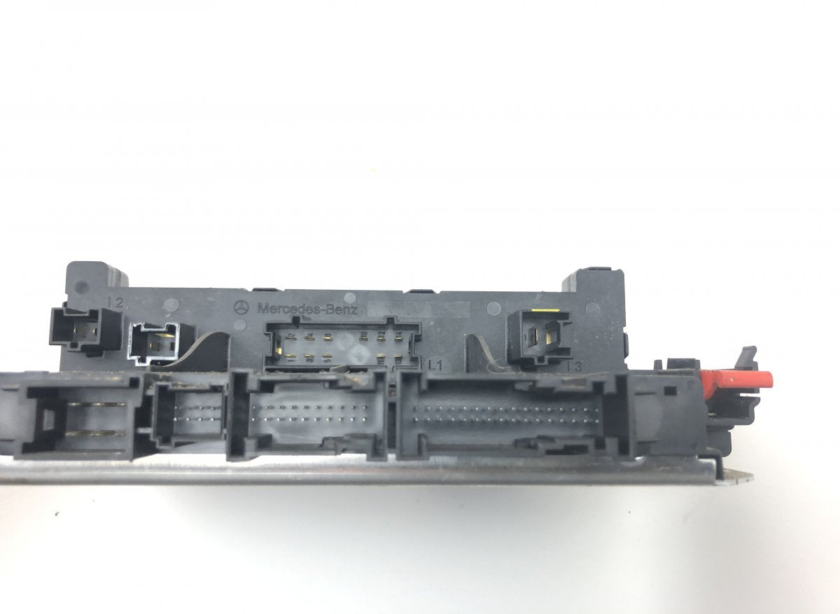 05045139 05045135 05045131 Fuse box MERCEDES-BENZ SL-CLASS (R230) (2001-2012)
