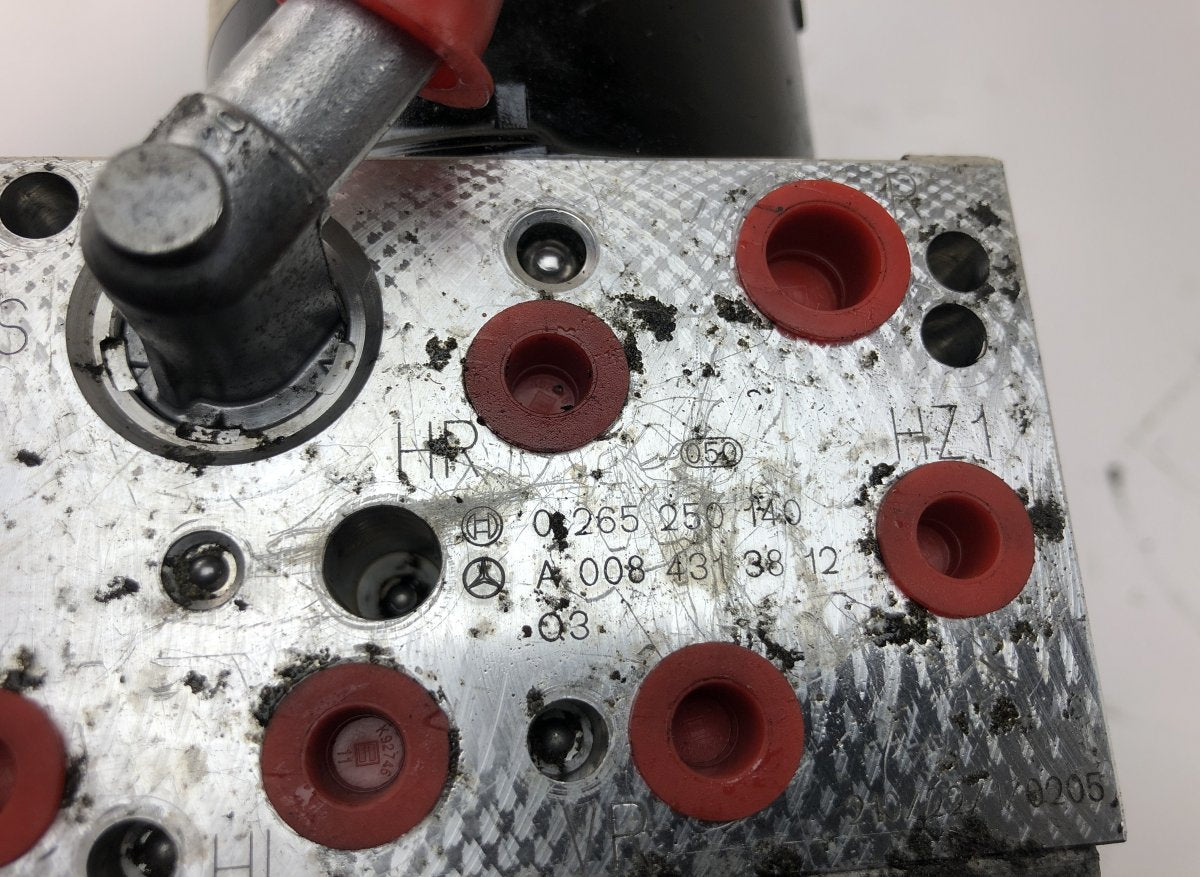 0265250110 0265960036 0265960025 0265250088 0265960018 0265250062 ABS hydraulic unit / pump MERCEDES-BENZ SL-CLASS (R230) (2001-2012)
