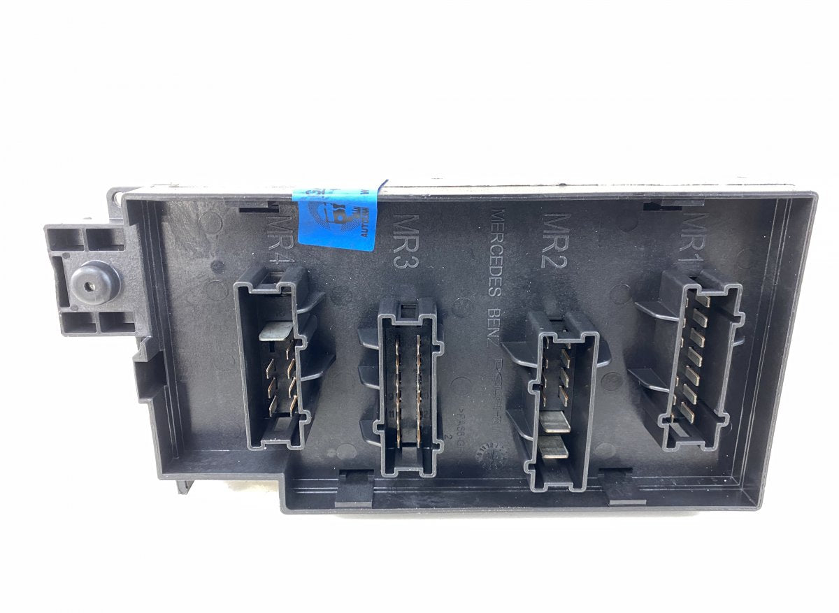 A1645403472 Fuse box MERCEDES-BENZ R-CLASS (W251) (2006-2013)