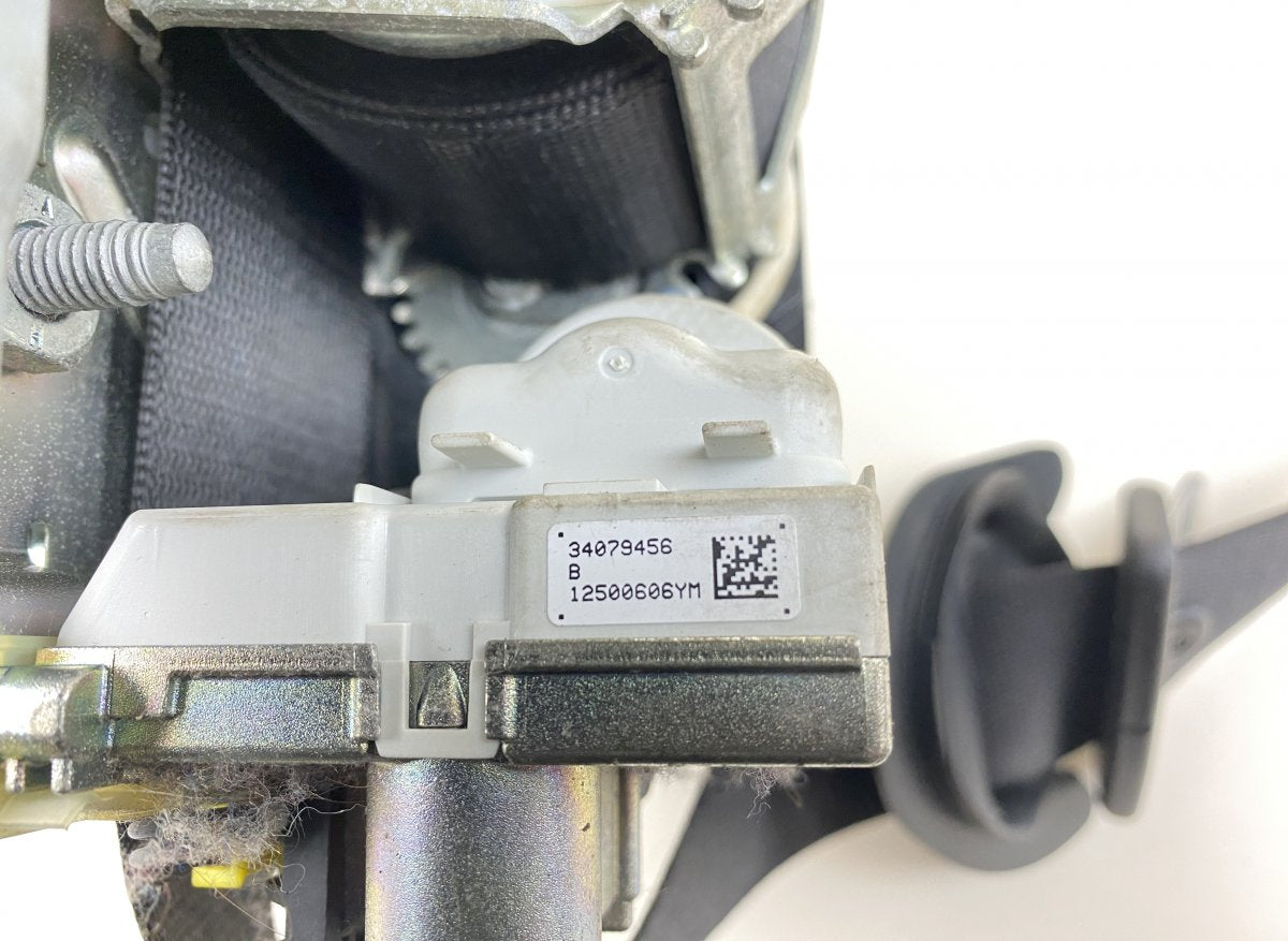 A2518605186 Seat Belt Front Left MERCEDES-BENZ R-CLASS (W251) (2006-2013)