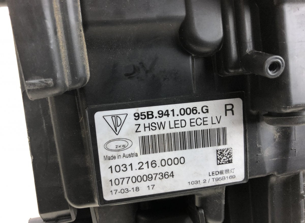 95B941040G Headlight right PORSCHE MACAN I (95B) (2014-2024)