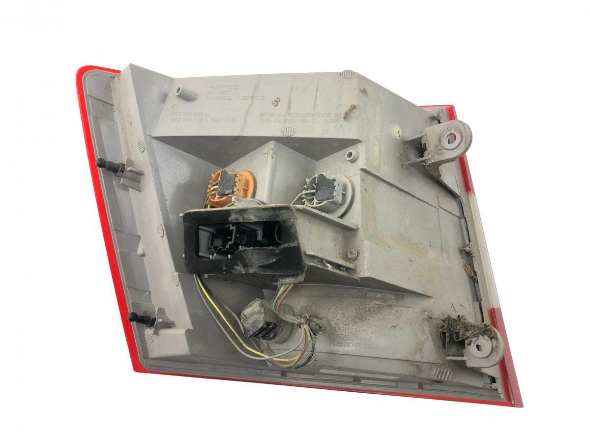 5E9945112A Tail light, right SKODA OCTAVIA III (5E) (2012-2019)