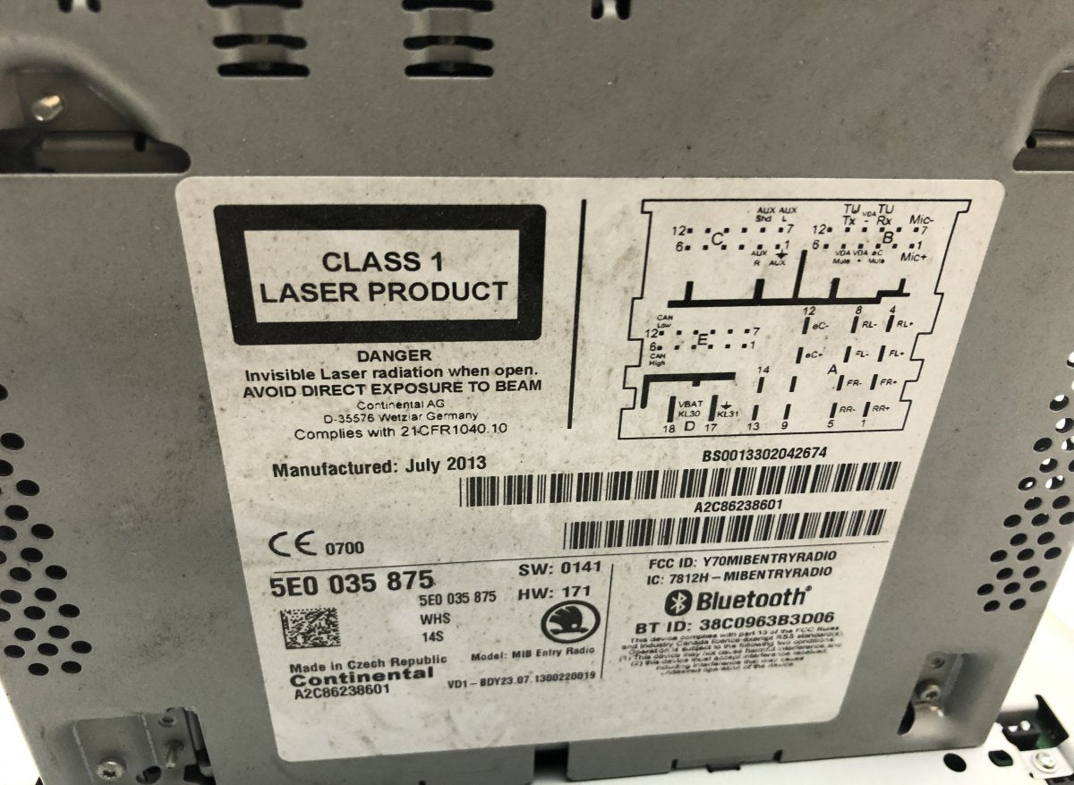A2C86238601 Radio SKODA OCTAVIA III (5E) (2012-2019)