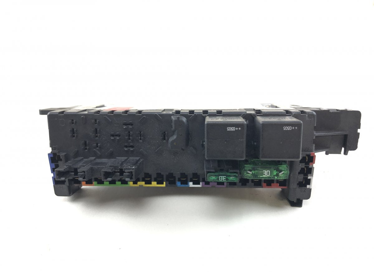 05045139 05045135 05045131 Fuse box MERCEDES-BENZ SL-CLASS (R230) (2001-2012)