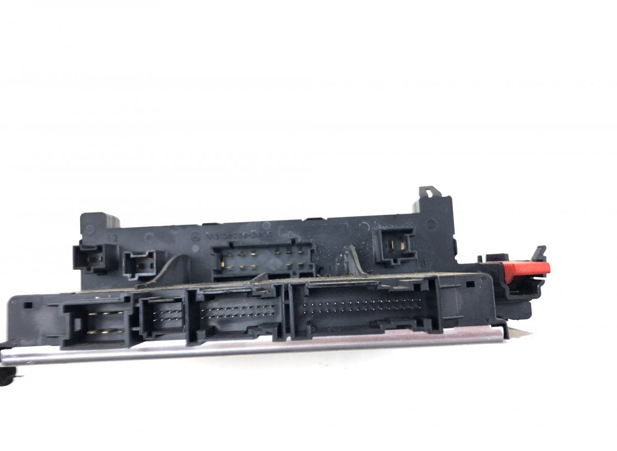 05045139 05045135 05045131 Fuse box MERCEDES-BENZ SL-CLASS (R230) (2001-2012)