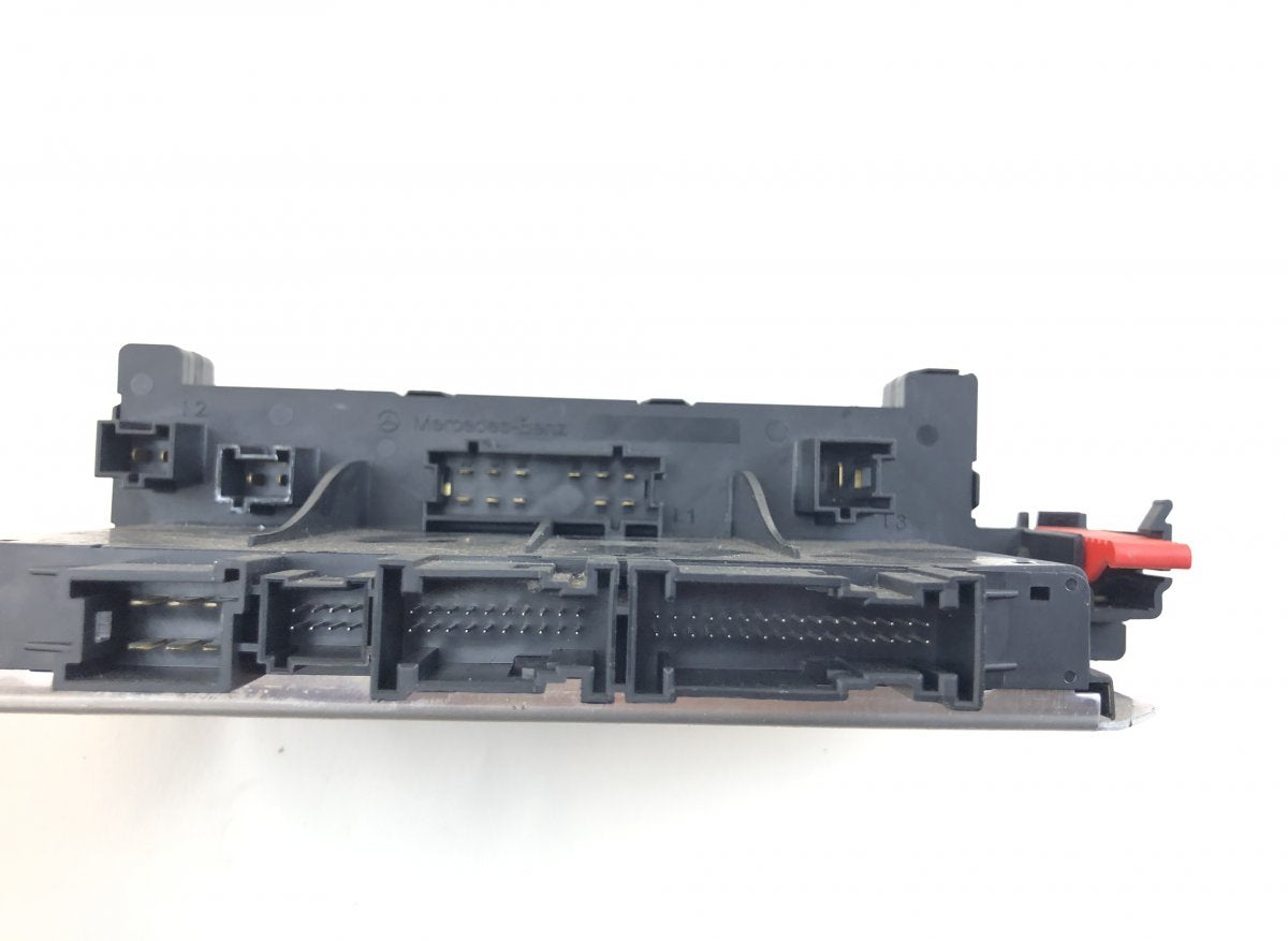 05045139 05045135 05045131 Fuse box MERCEDES-BENZ SL-CLASS (R230) (2001-2012)