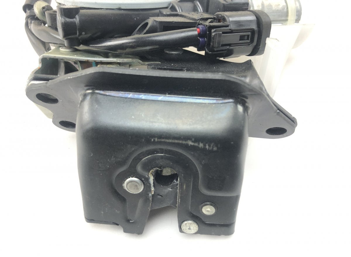 6935048072 Bootlid / tailgate lock LEXUS RX III (AL10) (2008-2015)