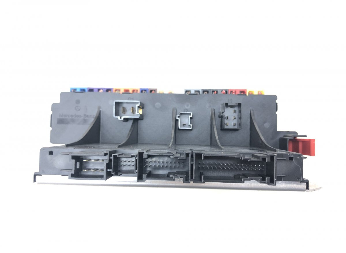 05045117 Fuse box MERCEDES-BENZ SL-CLASS (R230) (2001-2012)