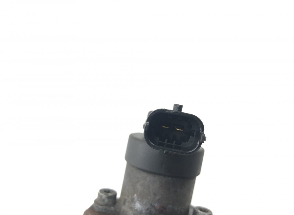 0445010250 0986437045 0986437056 Fuel injection pump, diesel MERCEDES-BENZ VITO / V-CLASS (W447) (2014-)