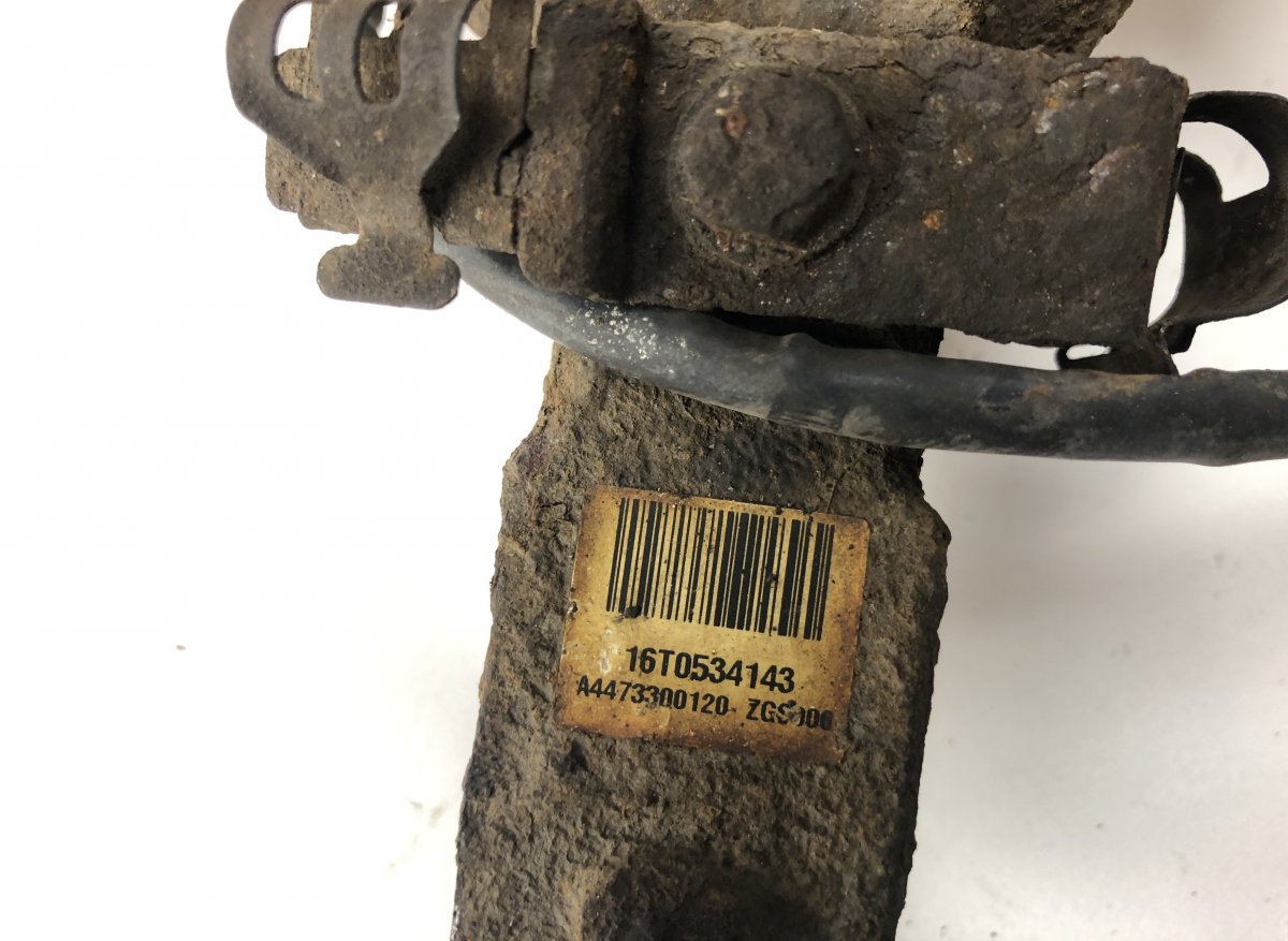 A4473300120 Wheel bearing housing front right MERCEDES-BENZ VITO / V-CLASS (W447) (2014-)