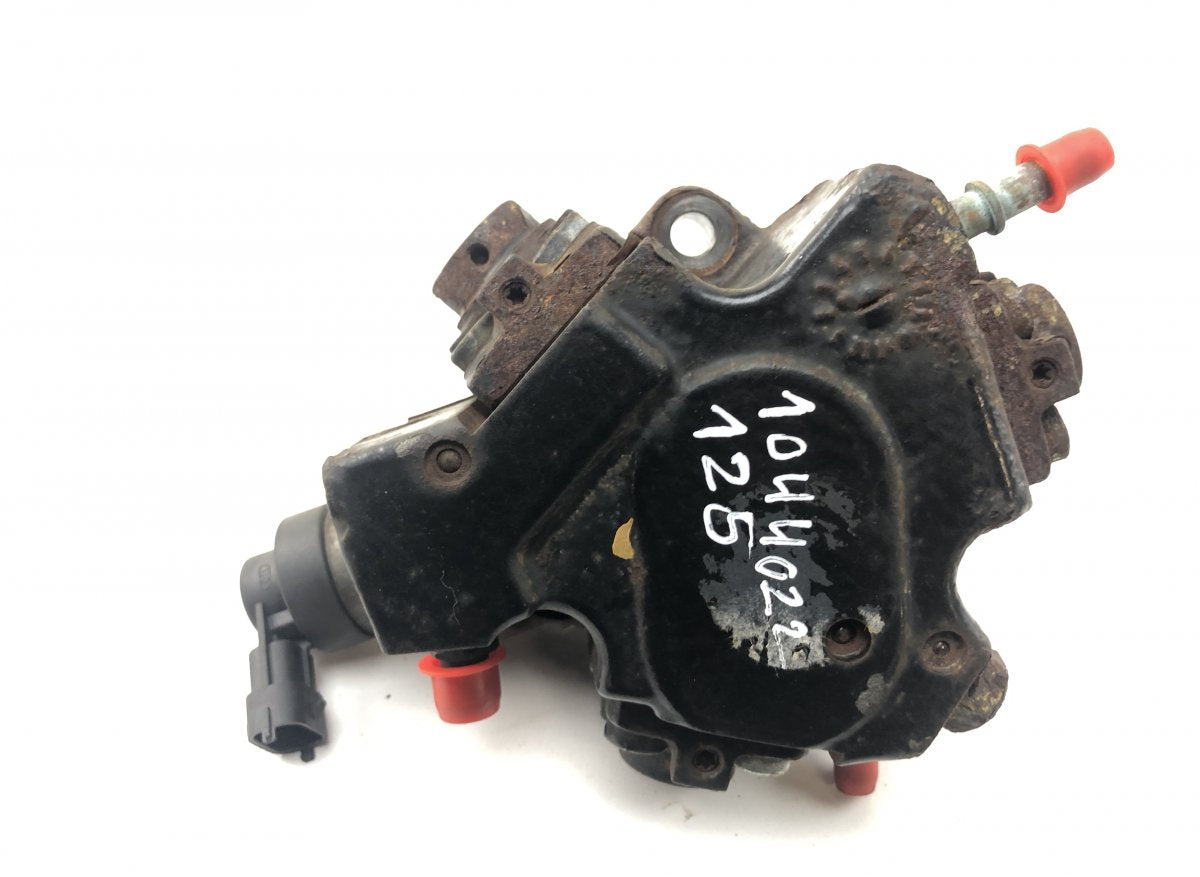 0445010250 0986437045 0986437056 Fuel injection pump, diesel MERCEDES-BENZ VITO / V-CLASS (W447) (2014-)