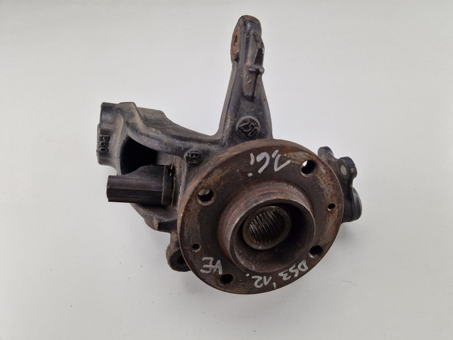 364690 Wheel bearing housing front left CITROËN DS3 (2009-2015)