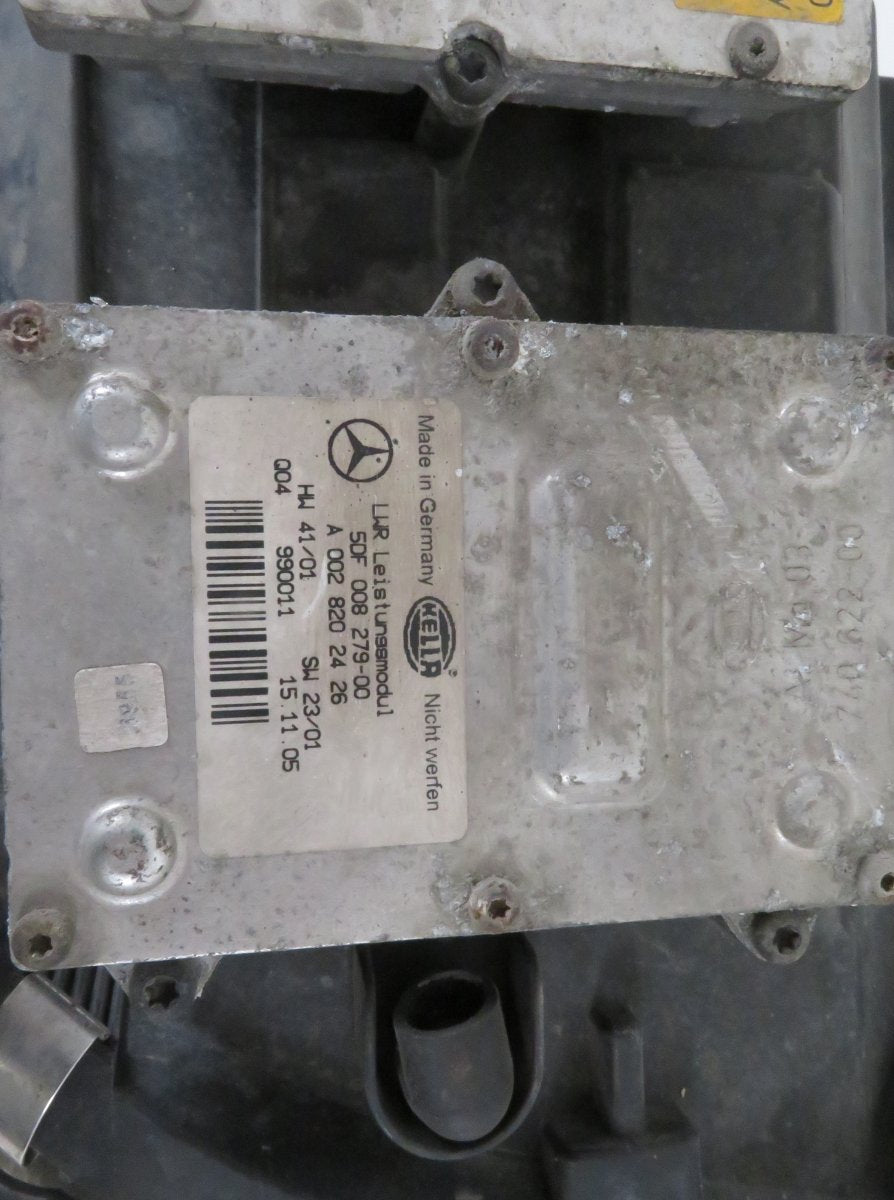 A2118201361 Headlight left MERCEDES-BENZ E-CLASS (W211) (2002-2009)