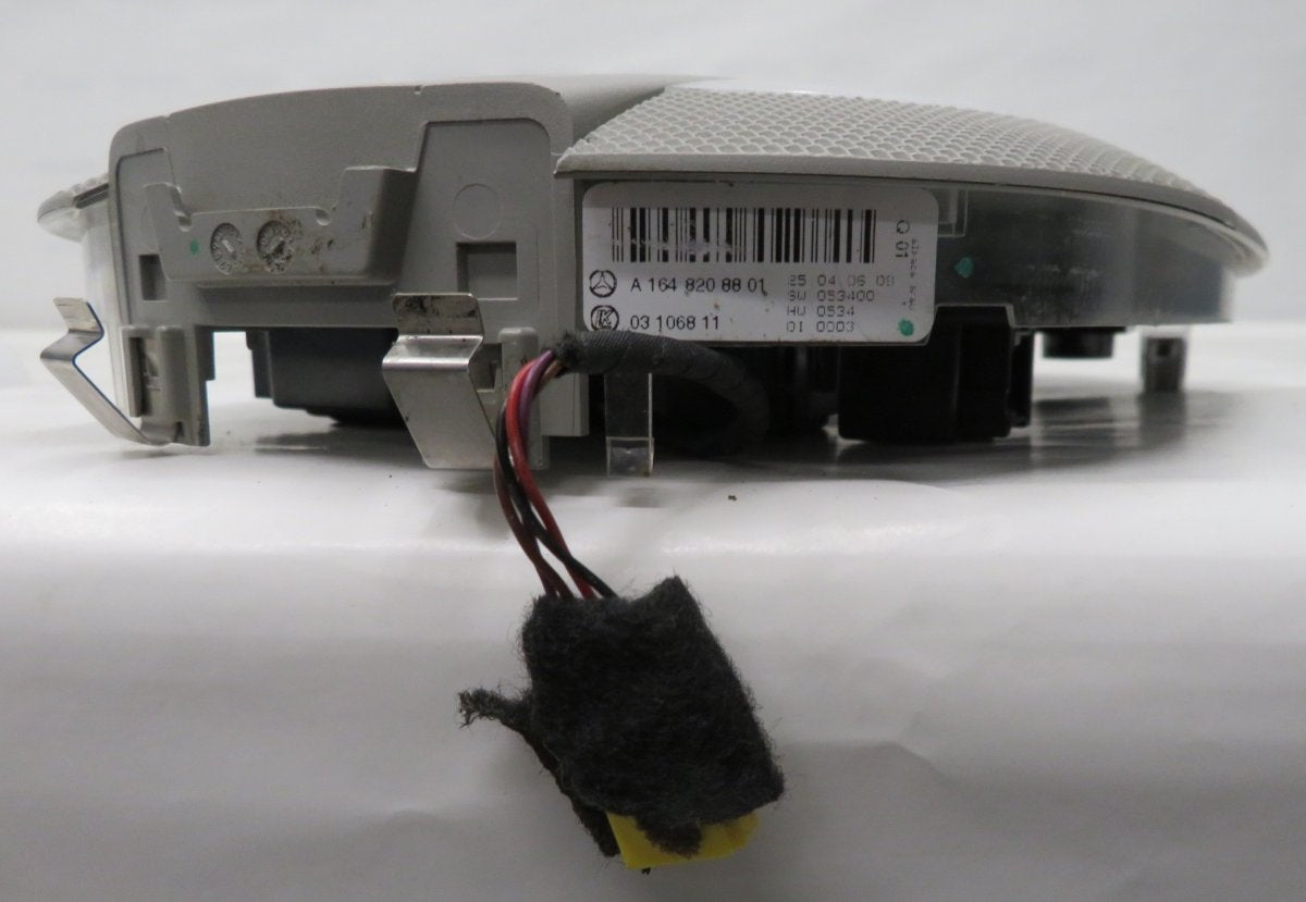 A1648208801 1648208801 A1648207001 1648207001 Interior Lighting Front MERCEDES-BENZ ML-CLASS (W164) (2005-2011)