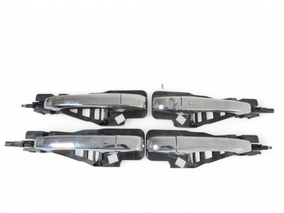 04589881AH 04589884AH 55113686AE 68018959AC Door Handle Exterior Front Left JEEP GRAND CHEROKEE IV (WK, WK2) (2010-2021)