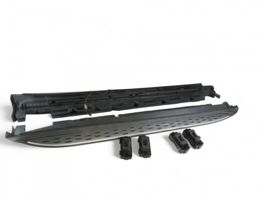 A1666900075 A1666900675 A1666900010 A1666980025 A1666900334 A1666900334 A1666900134 Foot step set MERCEDES-BENZ GL-CLASS (X166) (2012-2019)