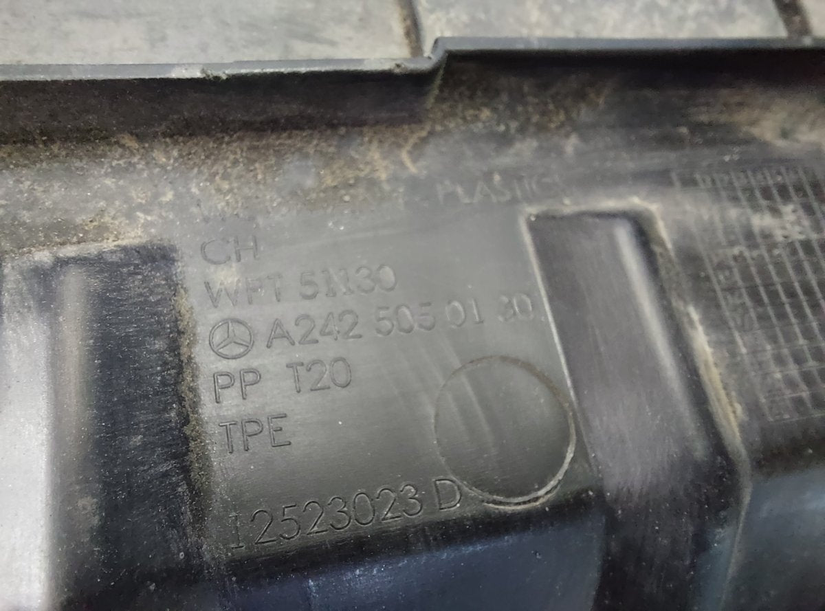 A2425050130 Radiator shroud MERCEDES-BENZ B-CLASS (W246, W242) (2011-2018)