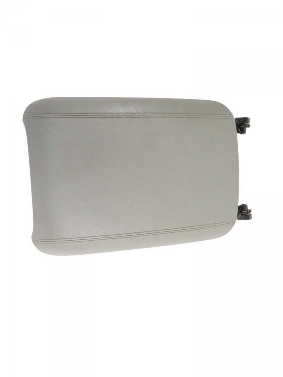 A2516800151 A2516800051 A25168000519051 A25168015397H23 A2516801539 Armrest front MERCEDES-BENZ R-CLASS (W251) (2006-2013)