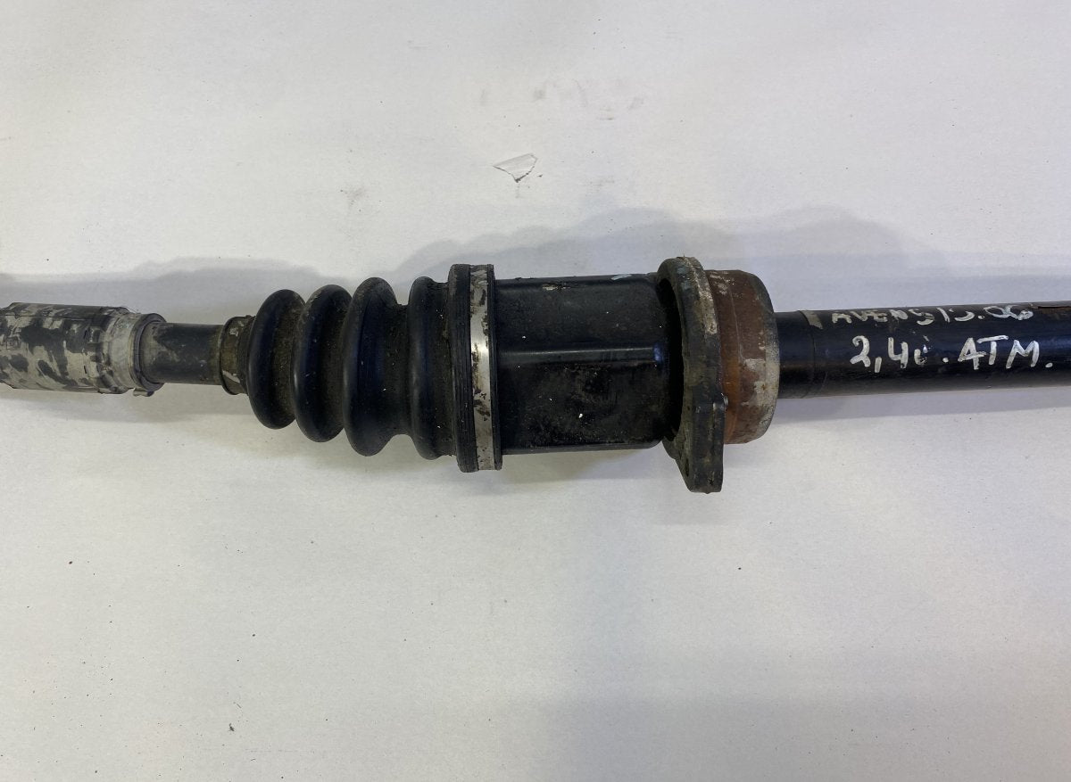 Drive Shaft Front Right TOYOTA AVENSIS (T250) (2003-2008)