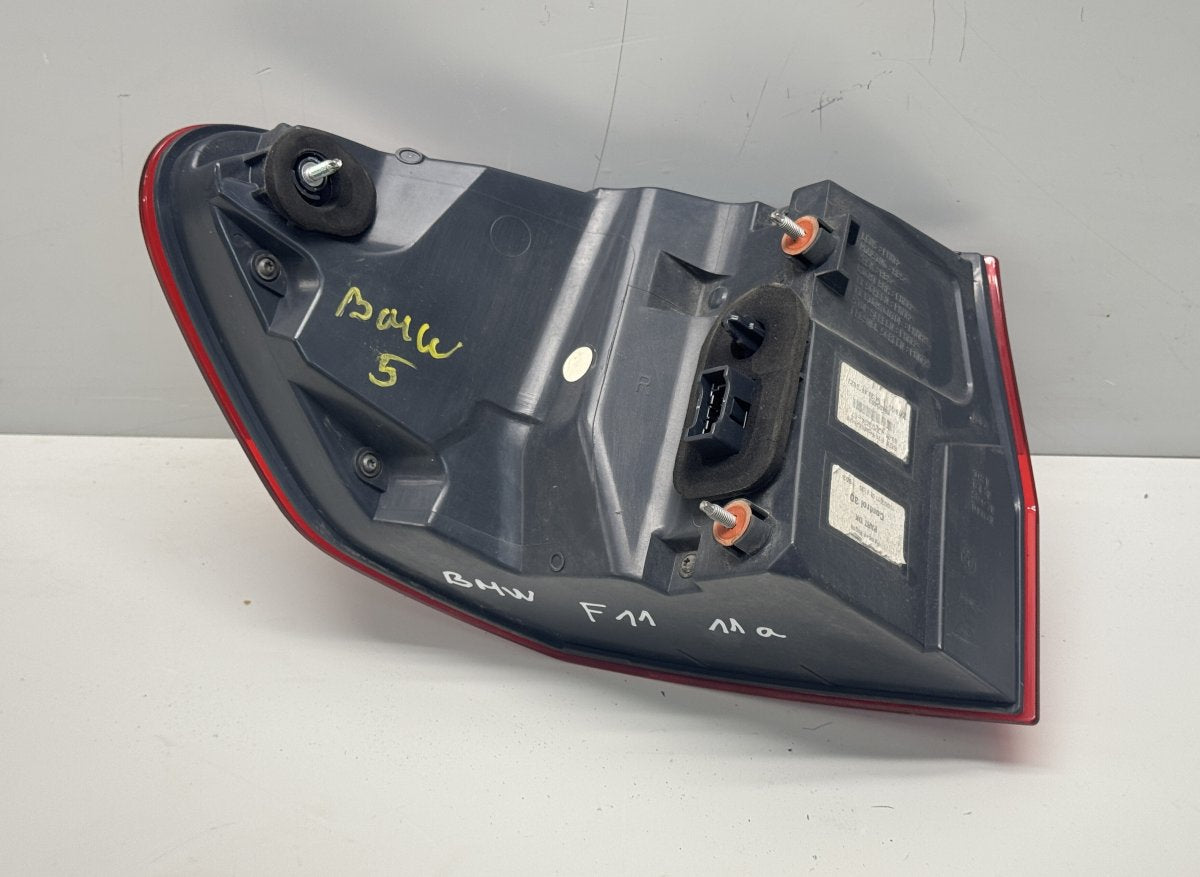 63217203234 Tail light, right BMW 5 (F10, F11) (2010-2017)
