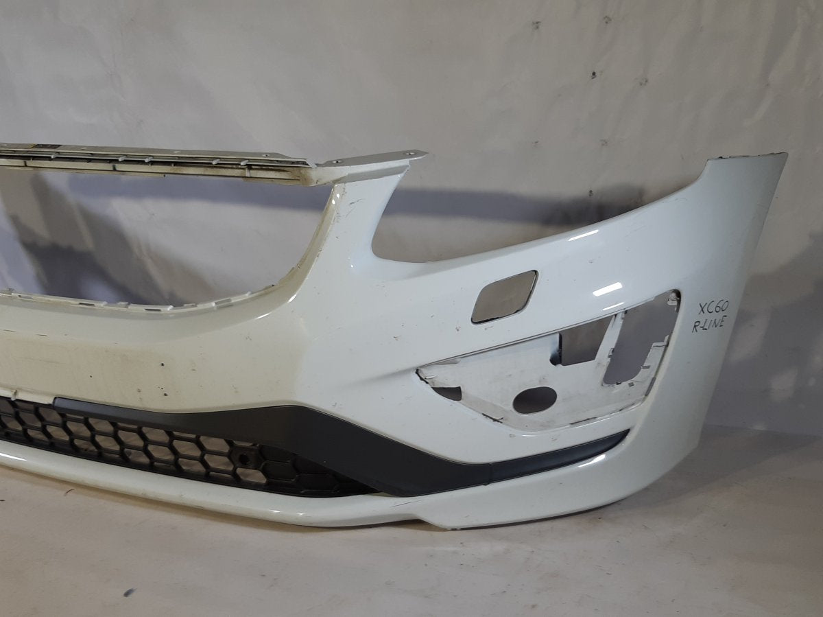Front Bumper VOLVO XC60 I (2008-2017)
