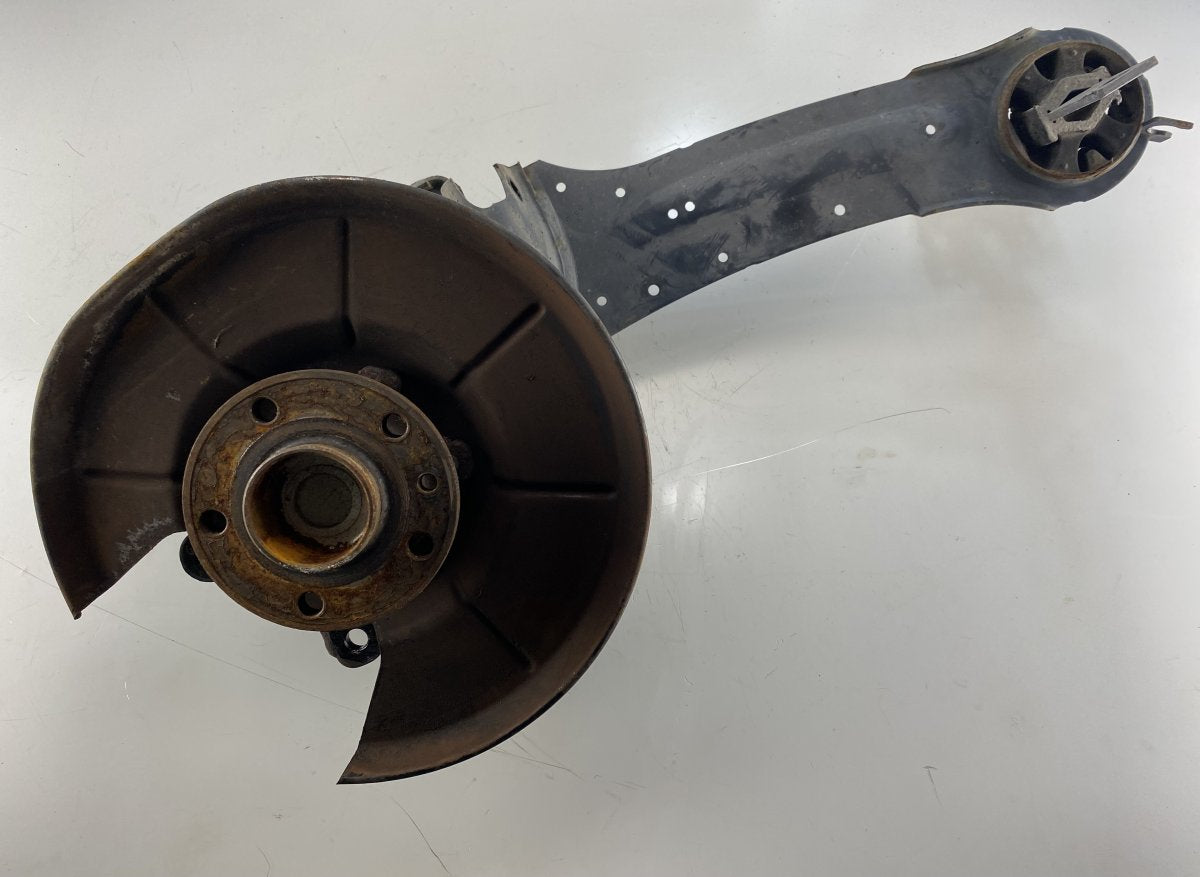 Wheel bearing housing rear left VOLVO XC60 I (2008-2017)