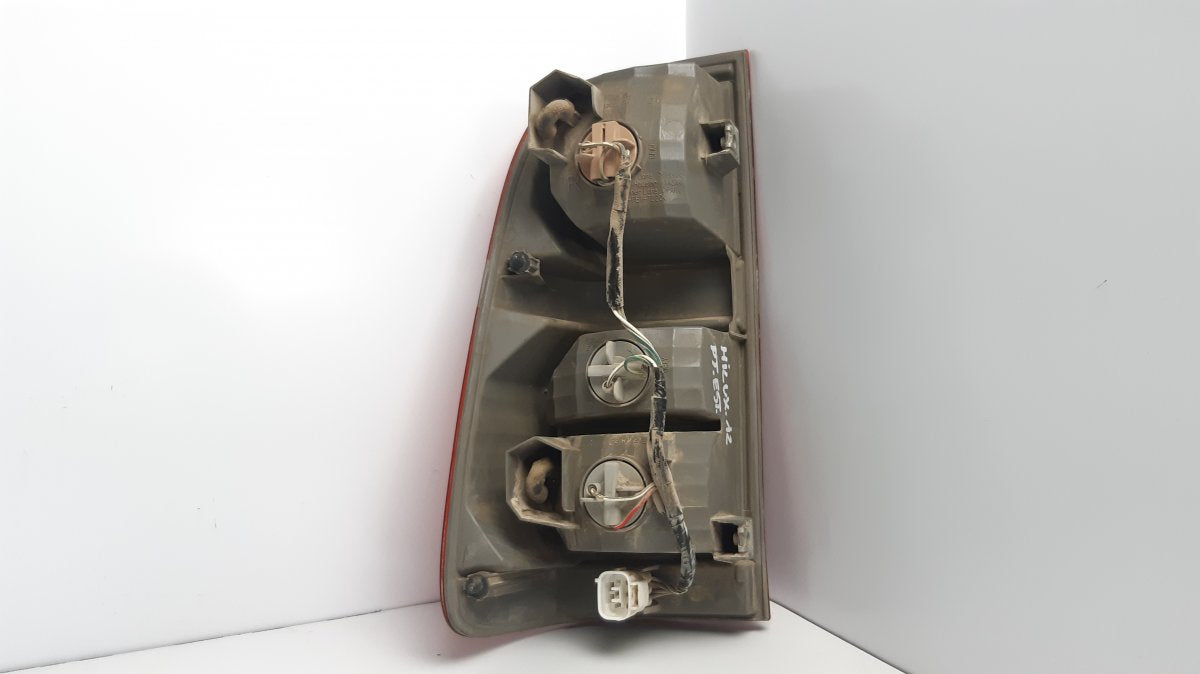 Tail light, right TOYOTA HILUX VII (AN10, AN20, AN30) (2005-2015)