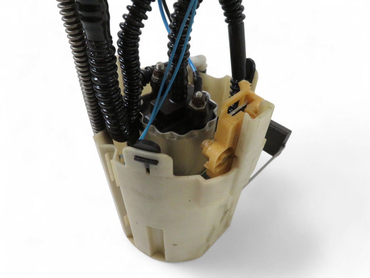 A6394701494 Fuel delivery pump MERCEDES-BENZ VITO / VIANO (W639) (2003-2014)