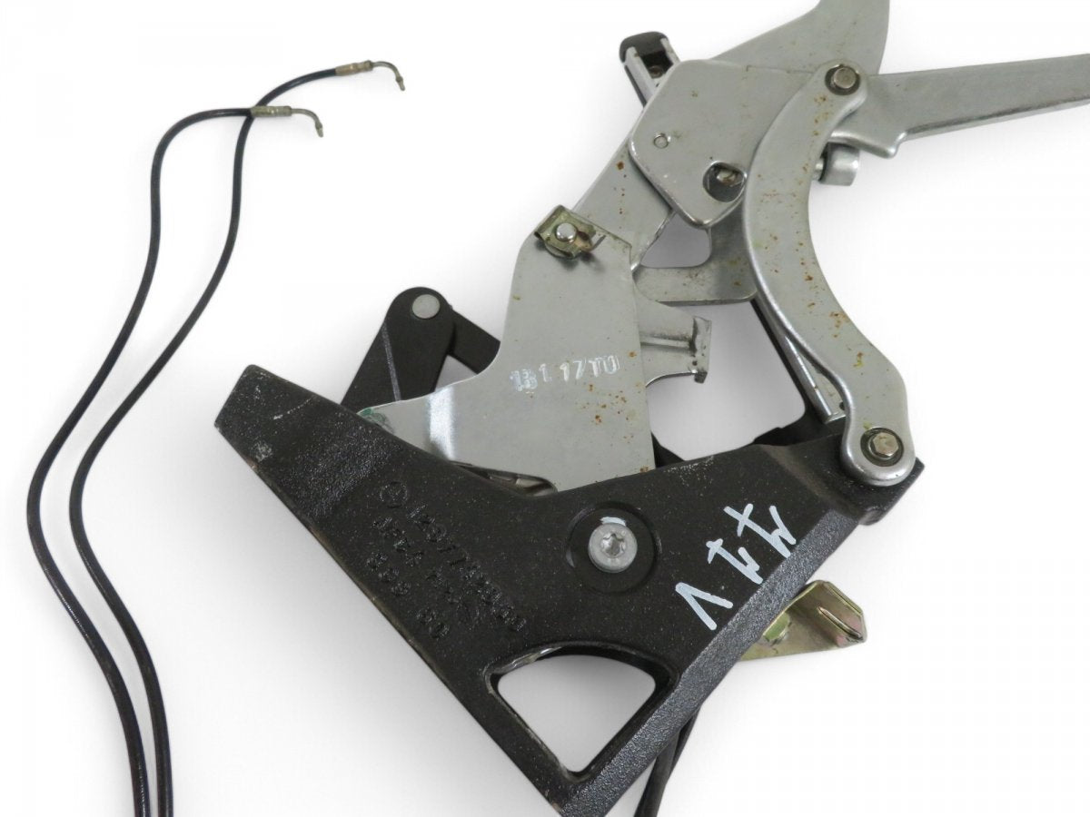 A1297742930 Convertible top bracket left MERCEDES-BENZ SL-CLASS (R129) (1989-2001)