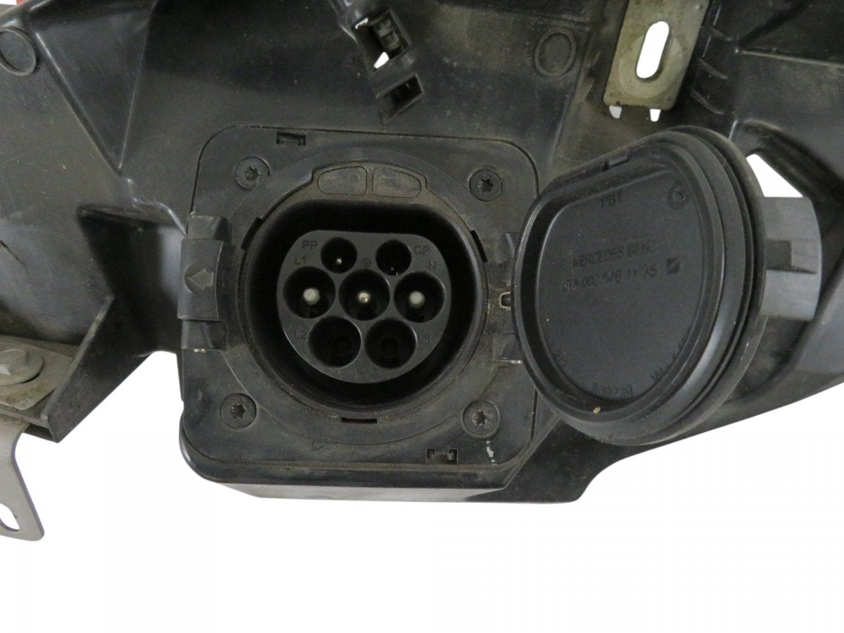 A2055400627 Battery charging port / dock MERCEDES-BENZ C-CLASS (W205) (2013-2021)
