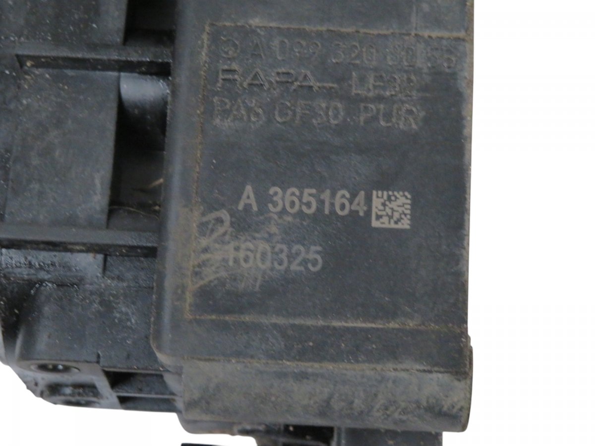 A0993200058 Air suspension valve block MERCEDES-BENZ C-CLASS (W205) (2013-2021)