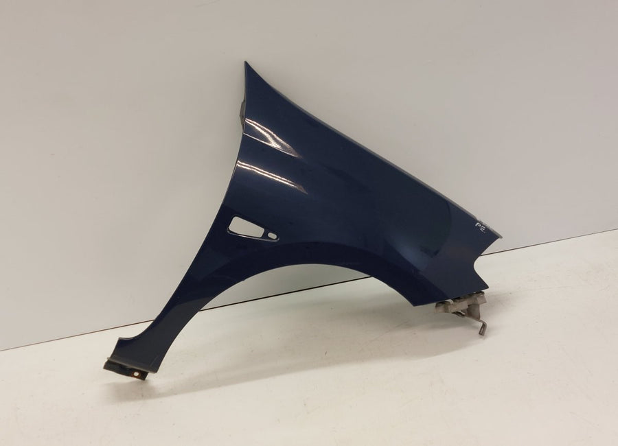 7782709525 Fender Front Right RENAULT CLIO III / THALIA (2005-2012)