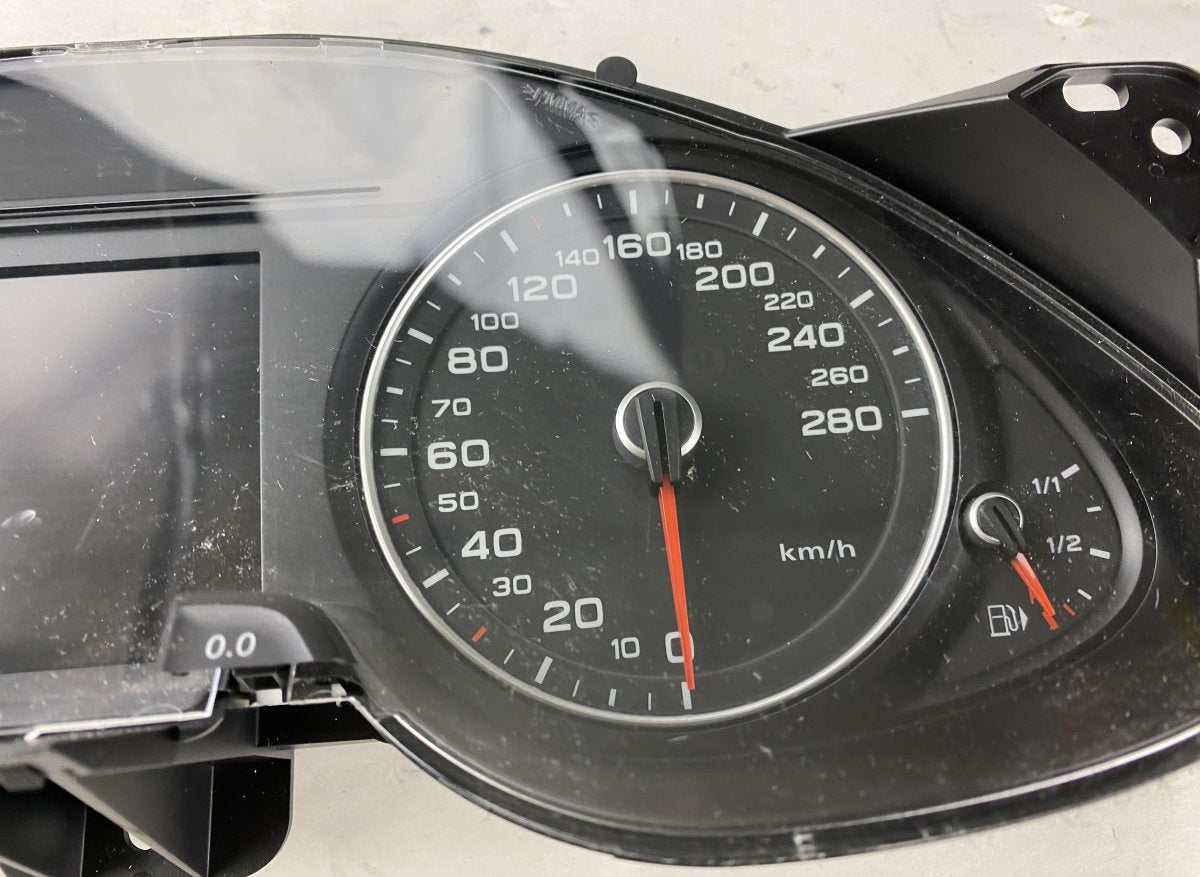 8K0920931P Speedometer AUDI A4 / A4 ALLROAD (B8) (2007-2015)