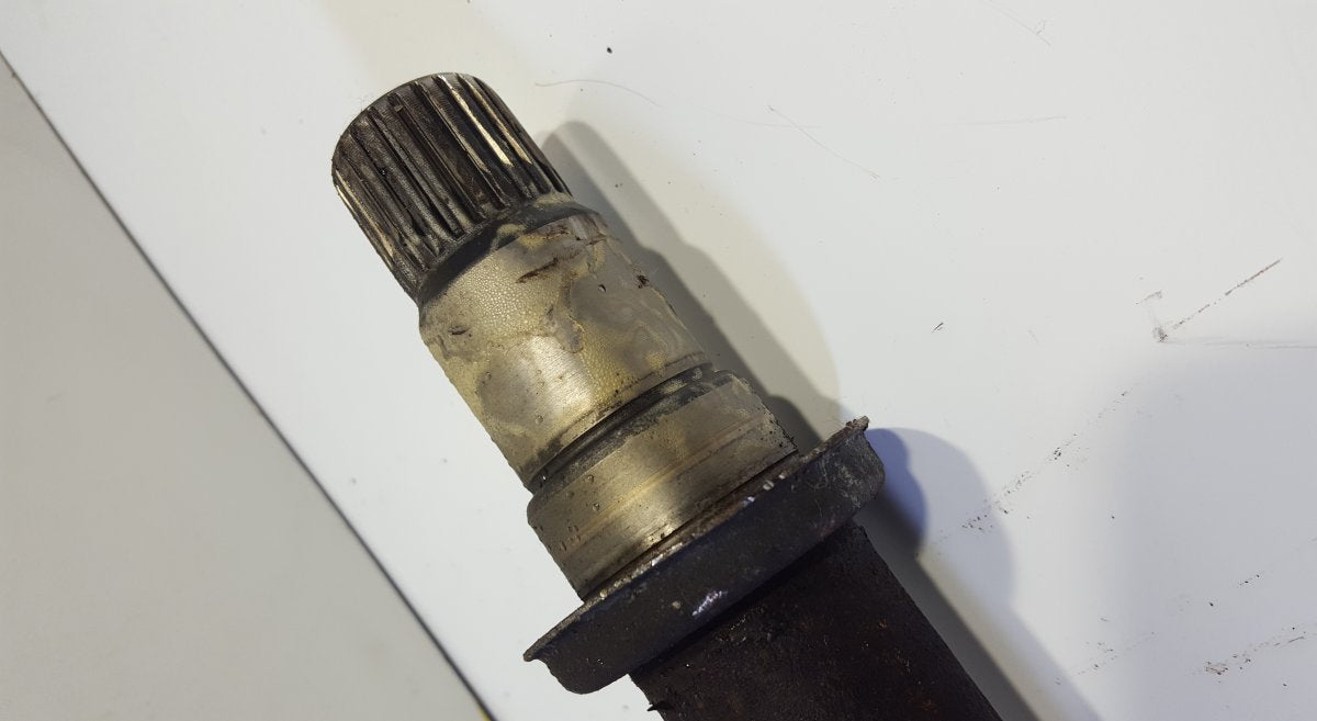 Drive Shaft Front Right TOYOTA AVENSIS (T250) (2003-2008)
