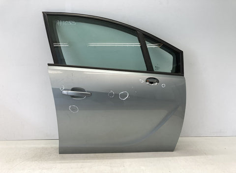 13309252 Door Front Right OPEL MERIVA B (2010-2017)