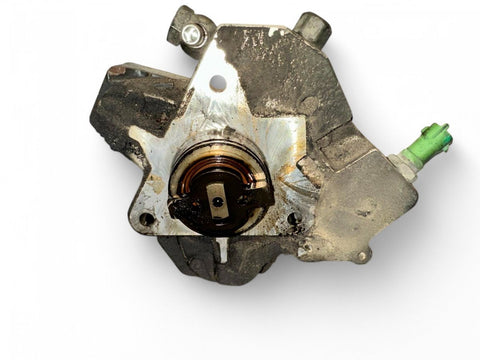 Fuel injection pump, diesel VOLVO S40 / V50 / C30 / C70 (MS, MW) (2004-2012)