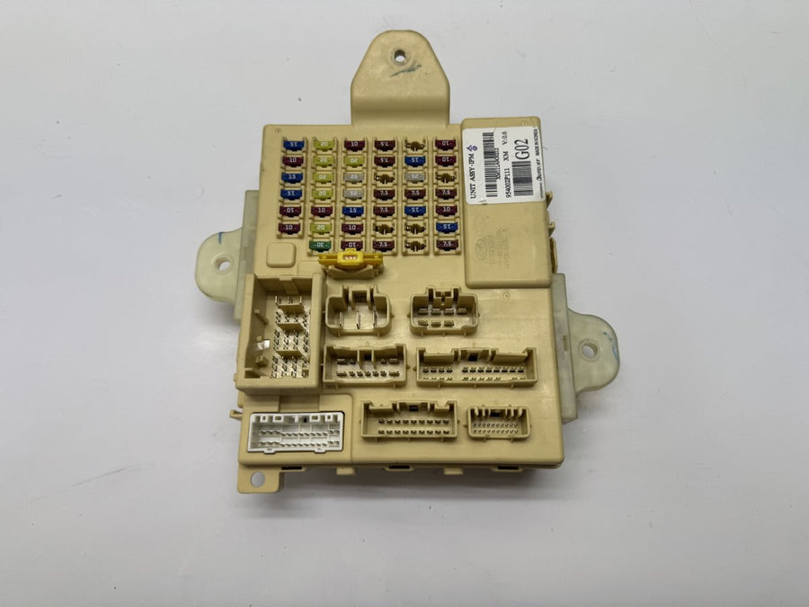 954002P111 Fuse box KIA SORENTO II (XM) (2009-2015)