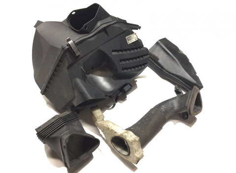 4F0133837BC Air Cleaner (filter box) AUDI A6 / A6 ALLROAD (C6, 4F) (2004-2011)