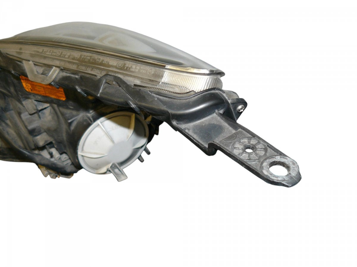 Headlight right SUBARU LEGACY V / Outback (2009-2014)