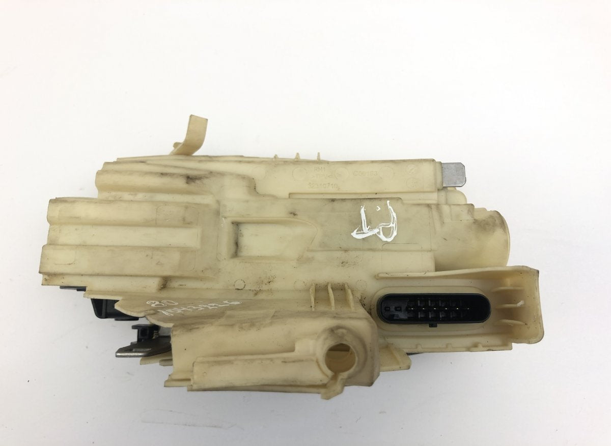 31349894 Set of door locks (latches) VOLVO V60 II / S60 III (224, 225, 227) (2018-)