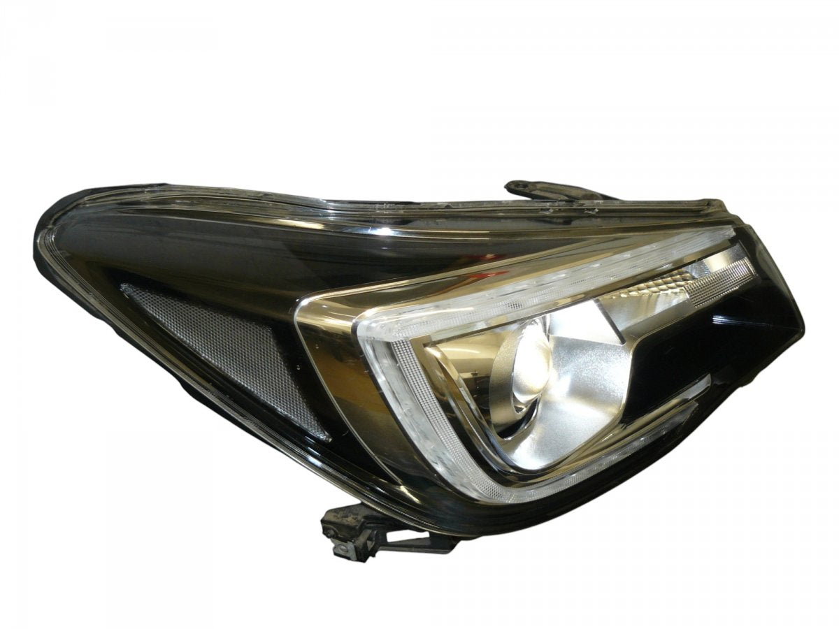 84002SG240 Headlight right SUBARU FORESTER (SJ) (2013-2018)