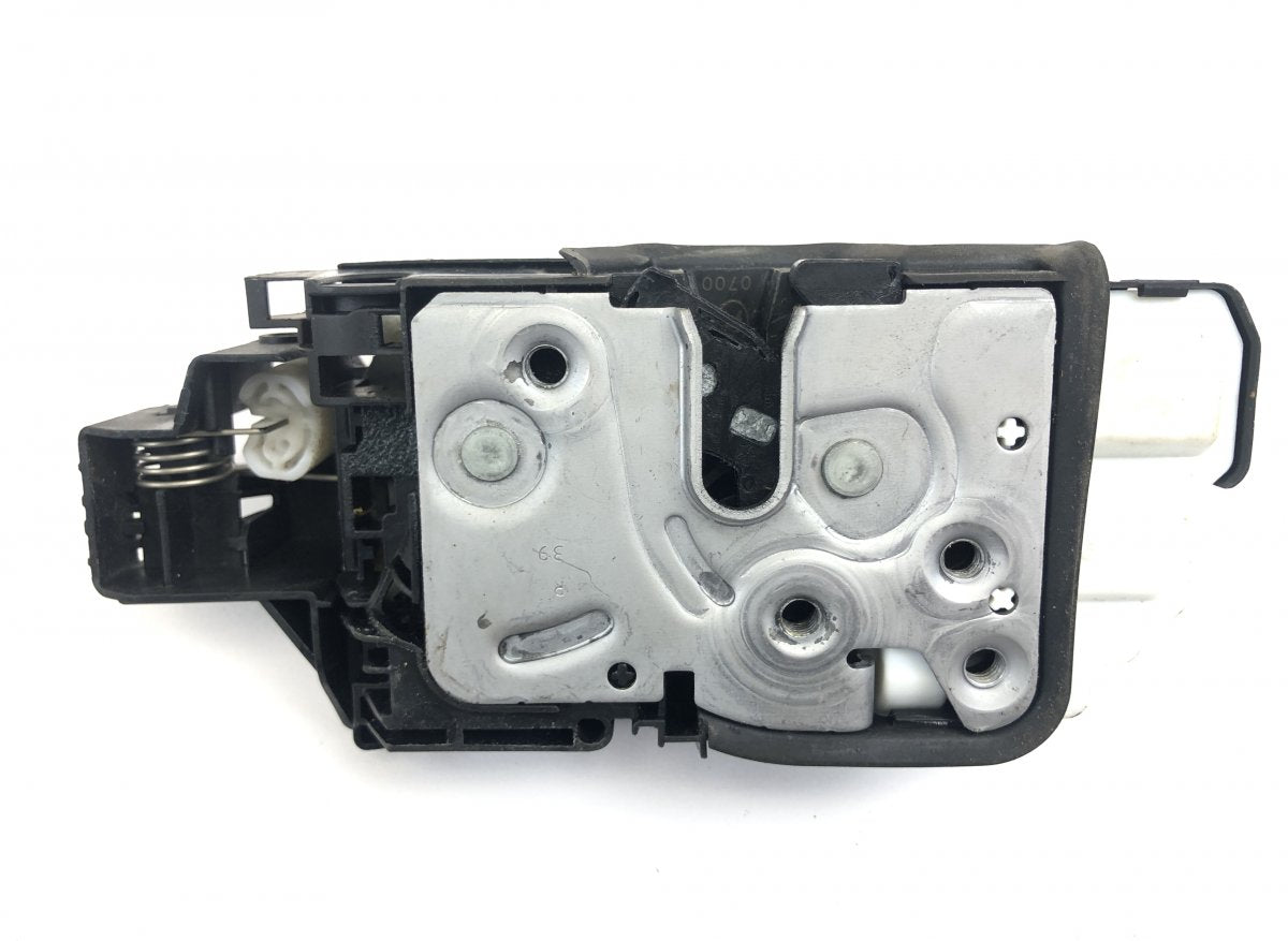 31349894 Set of door locks (latches) VOLVO V60 II / S60 III (224, 225, 227) (2018-)