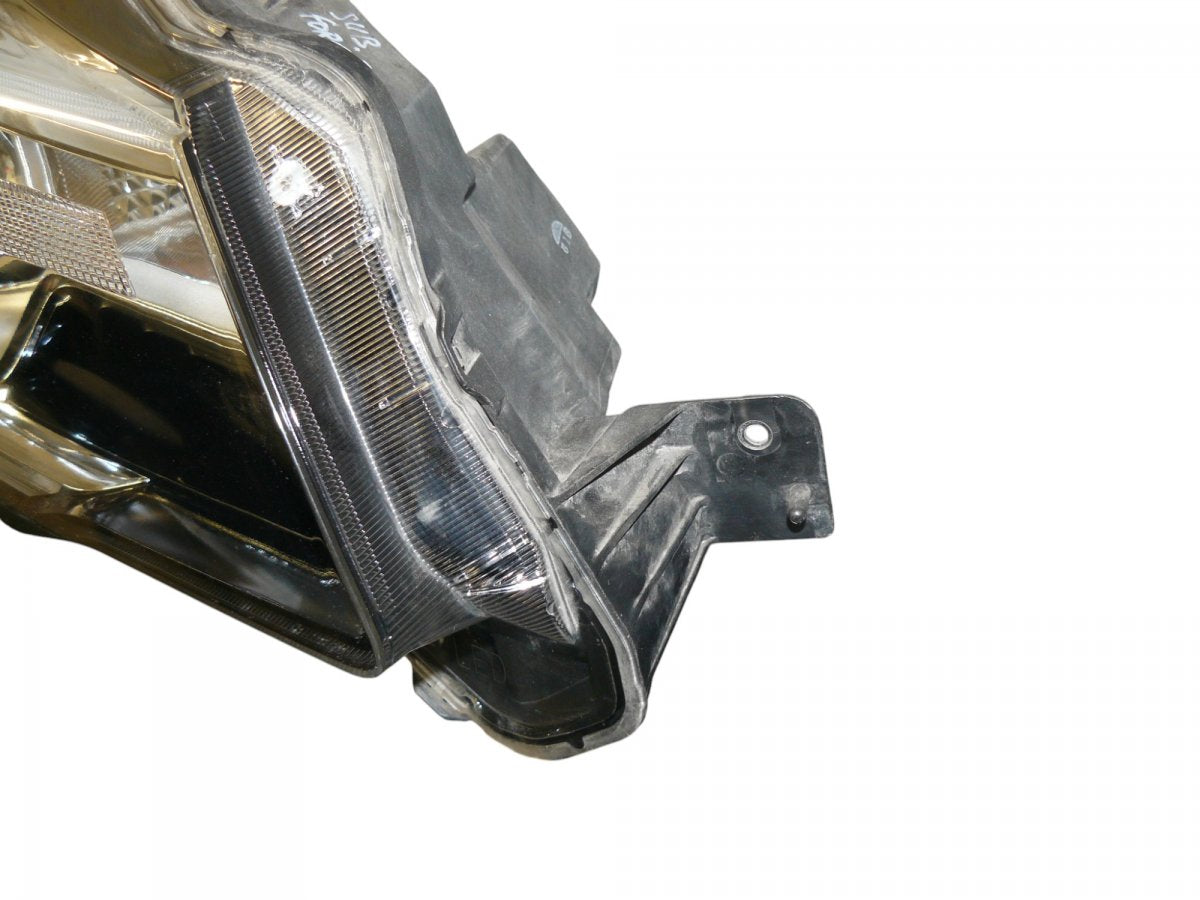 84002SG240 Headlight right SUBARU FORESTER (SJ) (2013-2018)